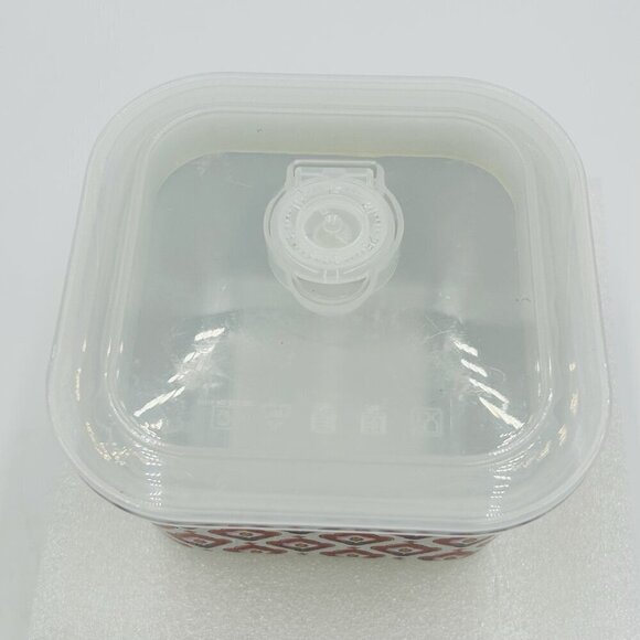 Set Of 2 Dash of That Lidded Stoneware Bowls Square Round Storage - Picture 3 of 12